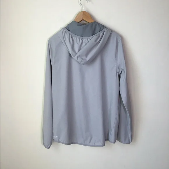 Vuori Men’s gray Outdoor Trainer Full Zip Hooded Shell - Picture 3 of 6